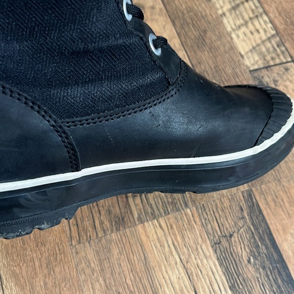 Keen waterproof boots - Picture 10 of 15